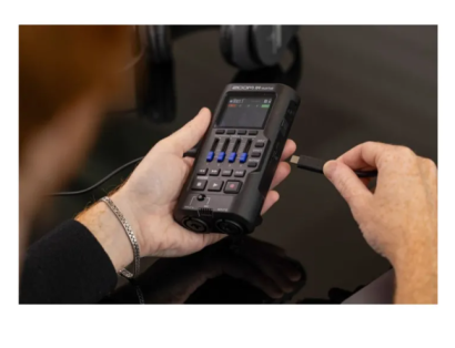 Zoom R4 MultiTrak цифровой рекордер